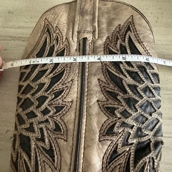 Rare Corral Vintage Heart & Wings square toe cowgirl boot | sz 7 - Picture 8 of 12